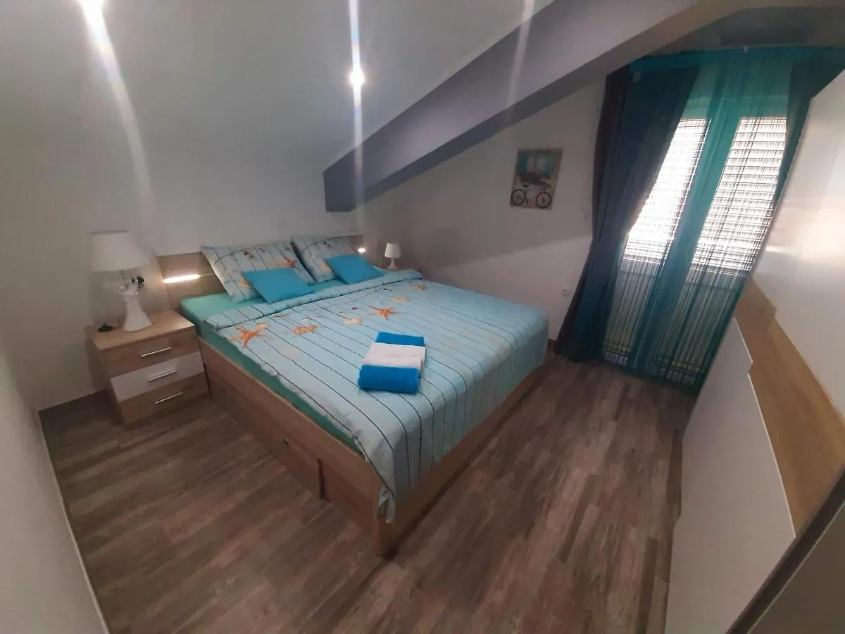 Apartment Apartmani Villa Anna Razanac Croatia